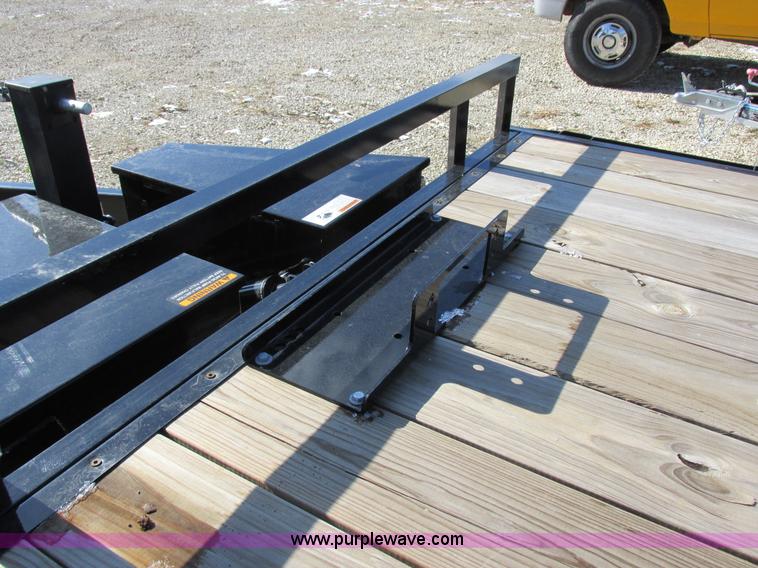 image for item I8870 2014 H & H tilt deck trailer