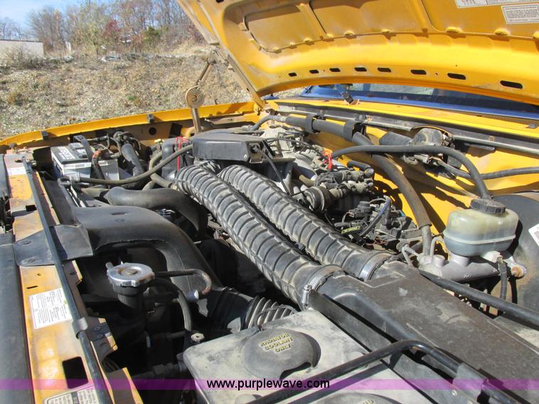 image for item I8874 1997 Ford F350 XL utility truck