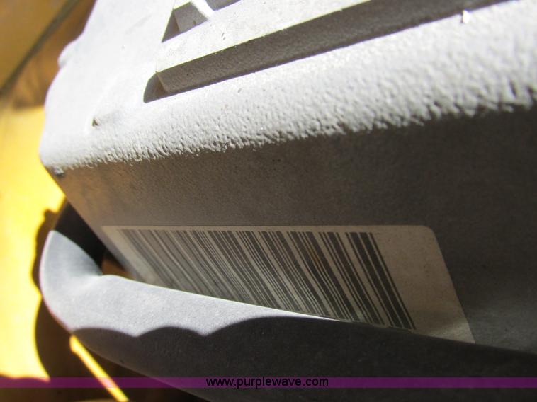 image for item I8874 1997 Ford F350 XL utility truck