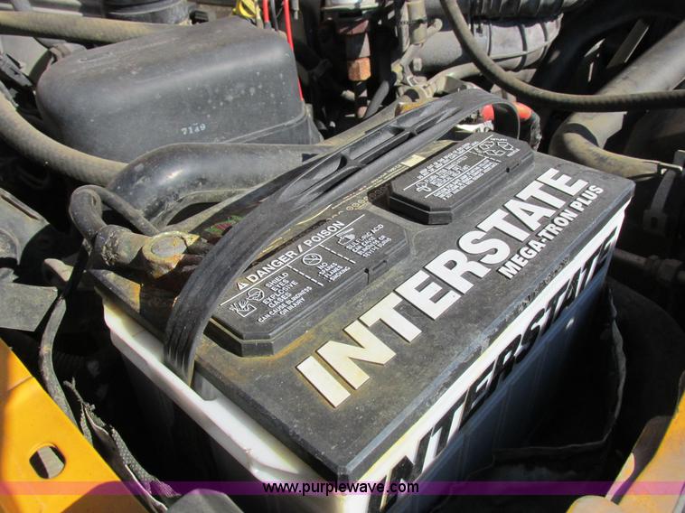 image for item I8874 1997 Ford F350 XL utility truck