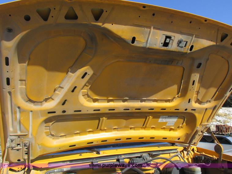 image for item I8874 1997 Ford F350 XL utility truck