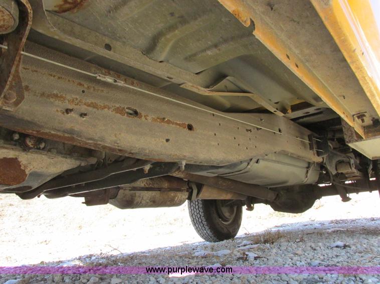 image for item I8874 1997 Ford F350 XL utility truck