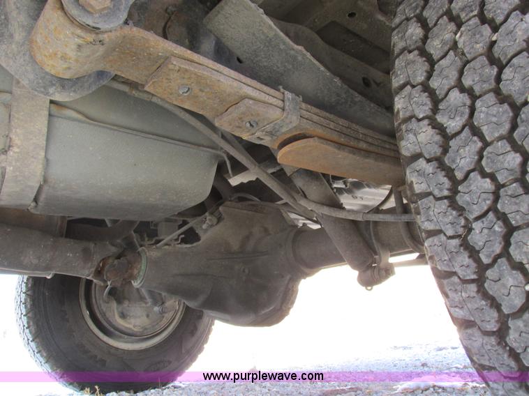 image for item I8874 1997 Ford F350 XL utility truck