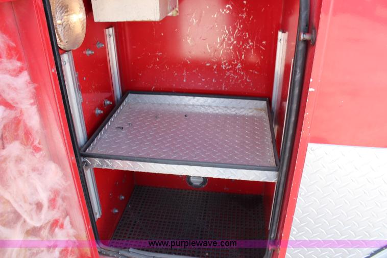 image for item J1140 1997 International 810 ambulance