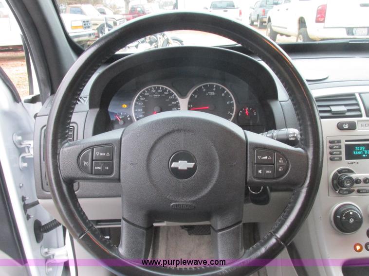 image for item J2346 2006 Chevrolet Equinox LT SUV