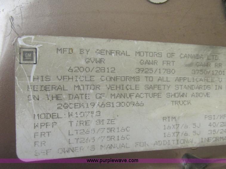 image for item J2361 1995 Chevrolet Silverado 1500 Z71 Ext. Cab pickup truck