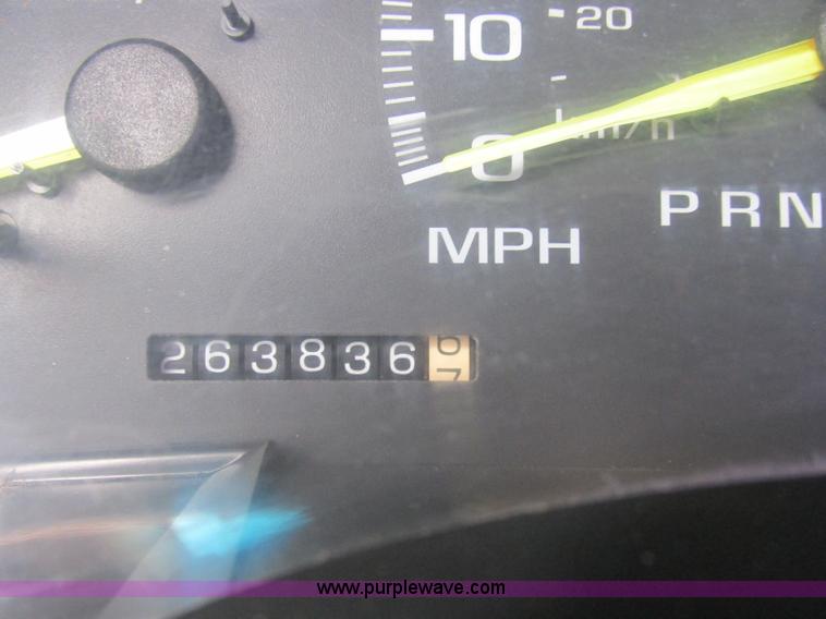 image for item J2361 1995 Chevrolet Silverado 1500 Z71 Ext. Cab pickup truck