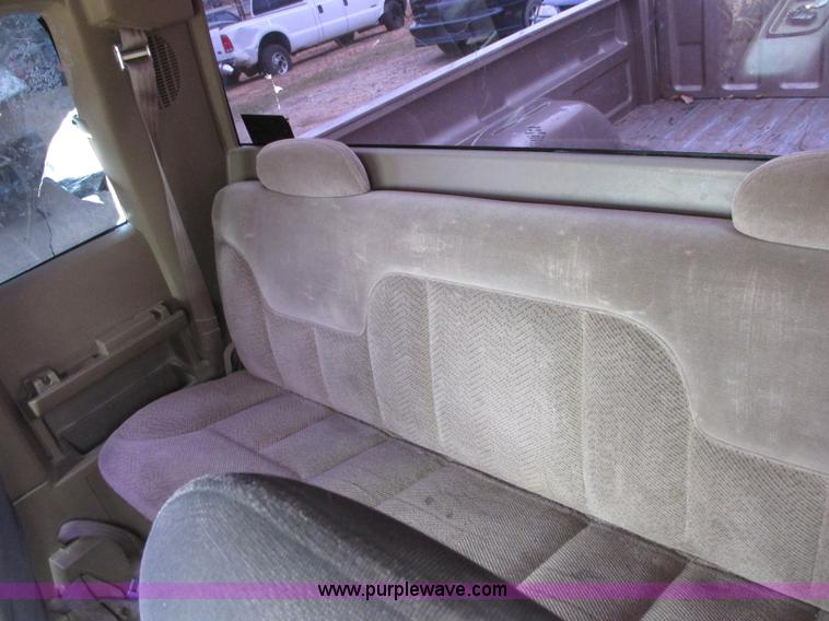 image for item J2361 1995 Chevrolet Silverado 1500 Z71 Ext. Cab pickup truck