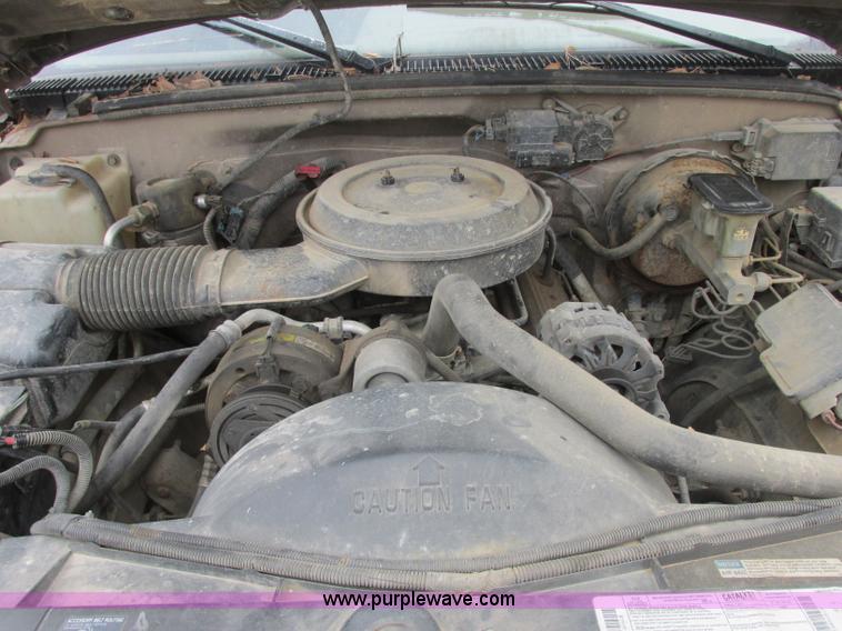 image for item J2361 1995 Chevrolet Silverado 1500 Z71 Ext. Cab pickup truck