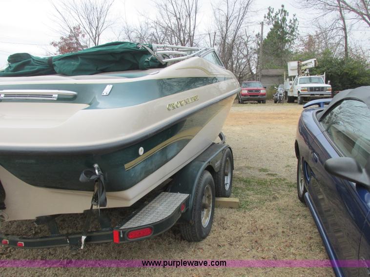 image for item J2362 1998 Crownline 202BR boat