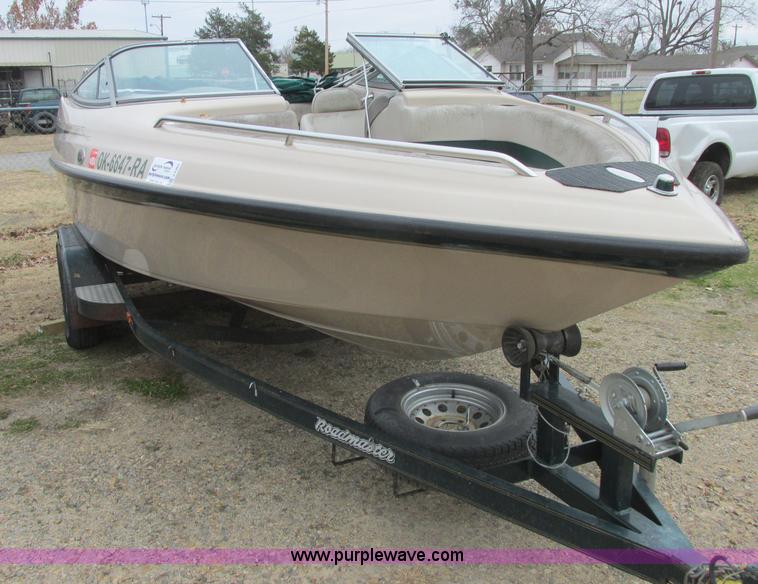 image for item J2362 1998 Crownline 202BR boat