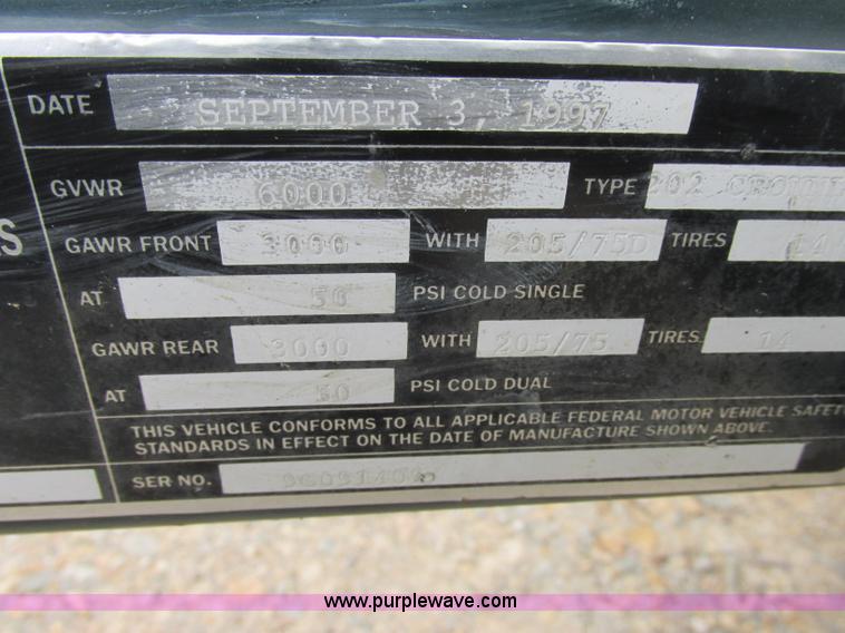 image for item J2362 1998 Crownline 202BR boat