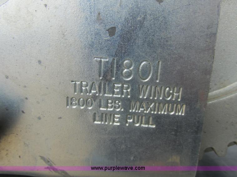 image for item J2362 1998 Crownline 202BR boat