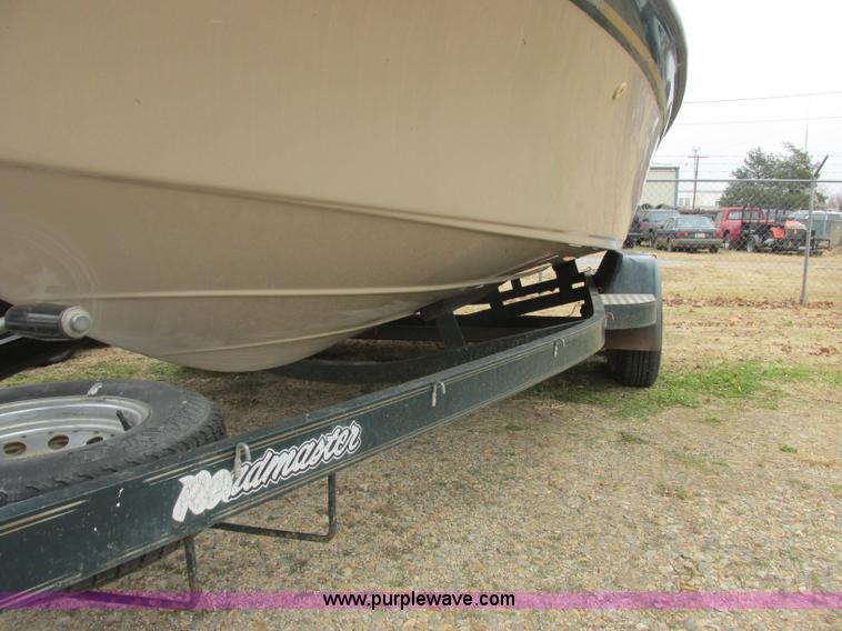 image for item J2362 1998 Crownline 202BR boat