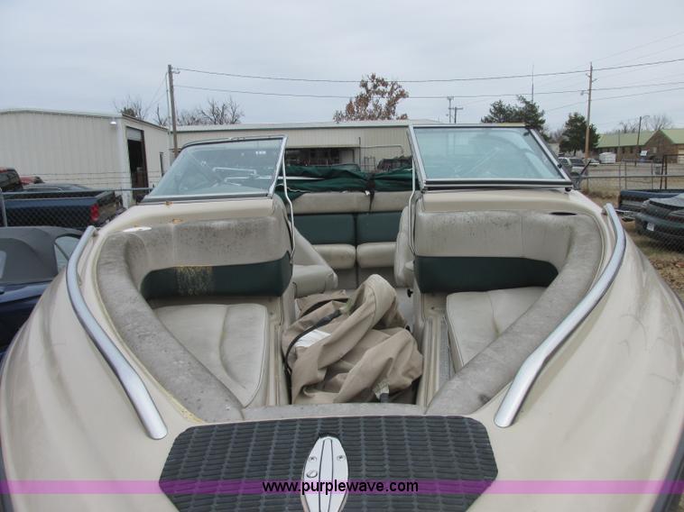 image for item J2362 1998 Crownline 202BR boat