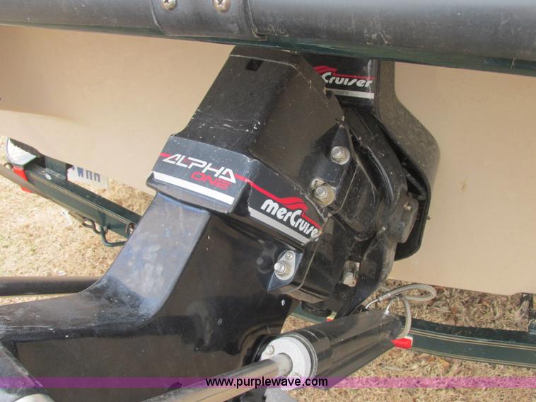 image for item J2362 1998 Crownline 202BR boat