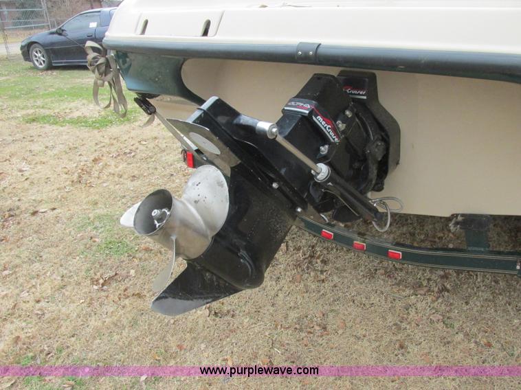 image for item J2362 1998 Crownline 202BR boat