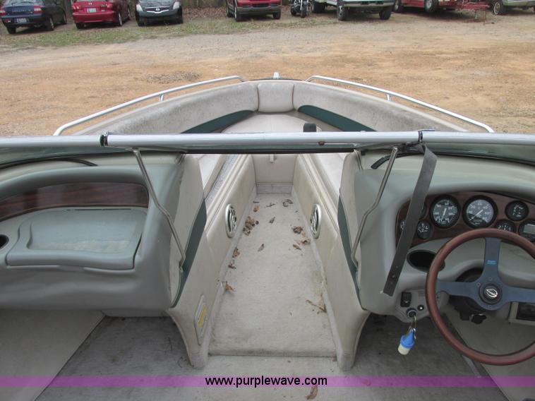 image for item J2362 1998 Crownline 202BR boat