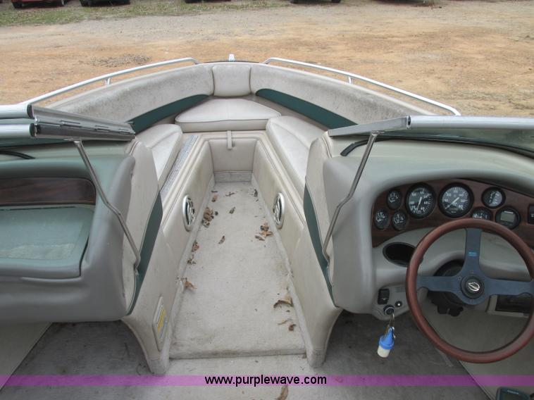 image for item J2362 1998 Crownline 202BR boat