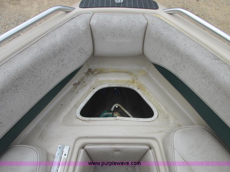image for item J2362 1998 Crownline 202BR boat