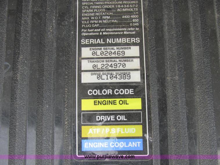 image for item J2362 1998 Crownline 202BR boat