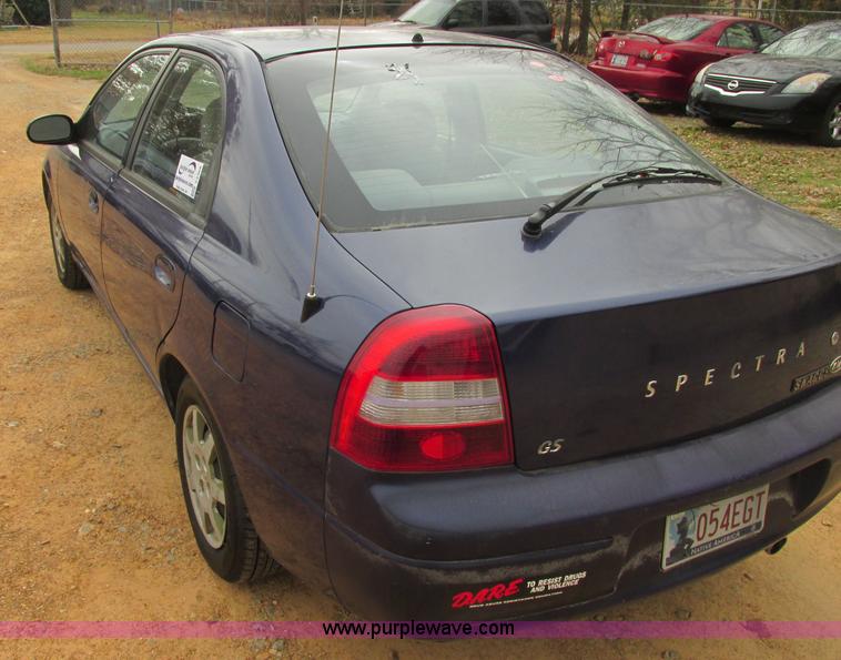 image for item J2368 2000 Kia Spectra GS