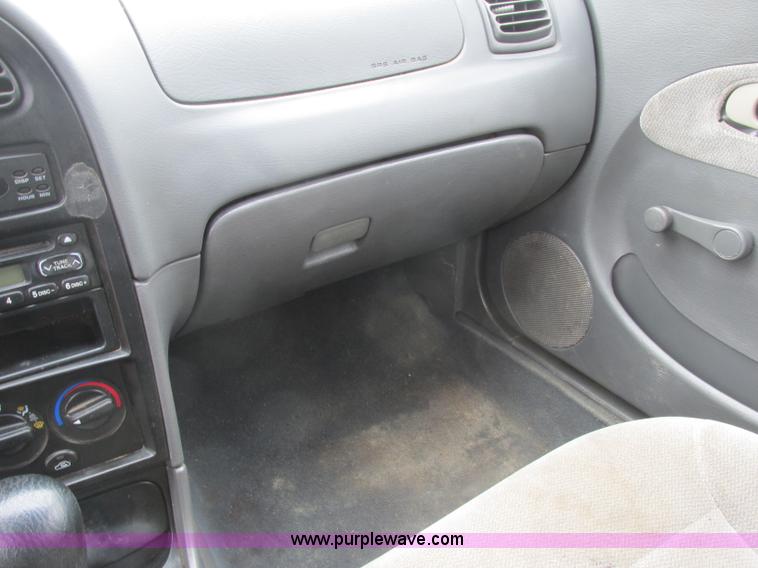 image for item J2368 2000 Kia Spectra GS