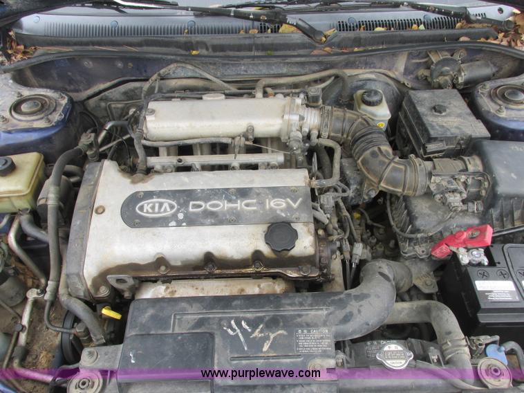 image for item J2368 2000 Kia Spectra GS