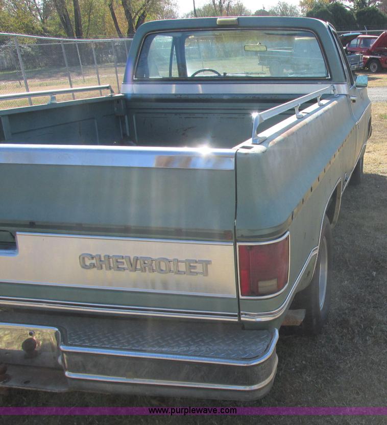 image for item J2373 1978 Chevrolet Silverado 1500 pickup truck