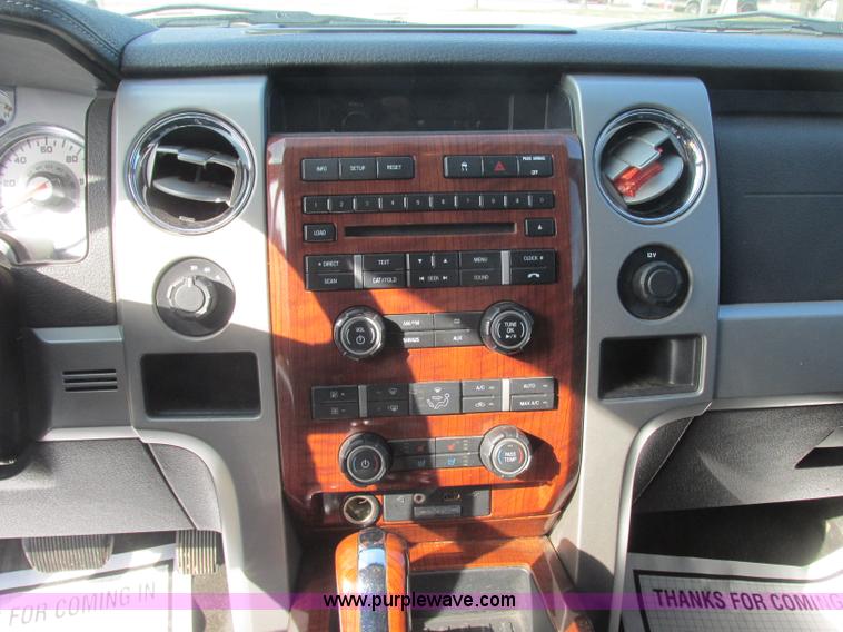 image for item J2376 2010 Ford F150 Lariat SuperCrew pickup truck