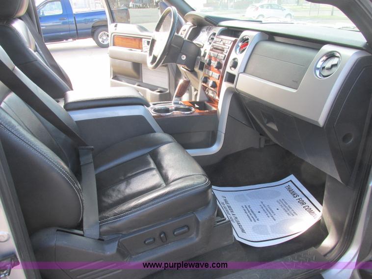 image for item J2376 2010 Ford F150 Lariat SuperCrew pickup truck