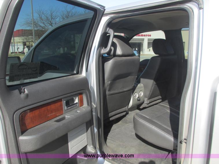 image for item J2376 2010 Ford F150 Lariat SuperCrew pickup truck