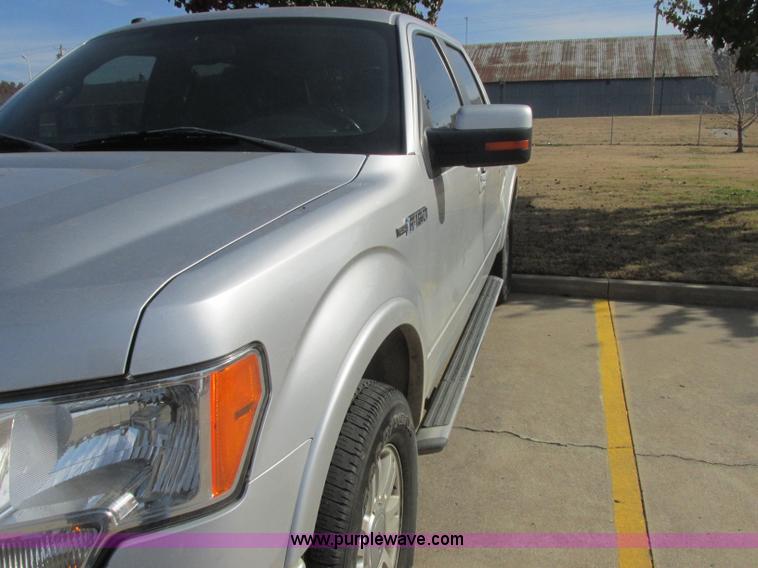 image for item J2376 2010 Ford F150 Lariat SuperCrew pickup truck