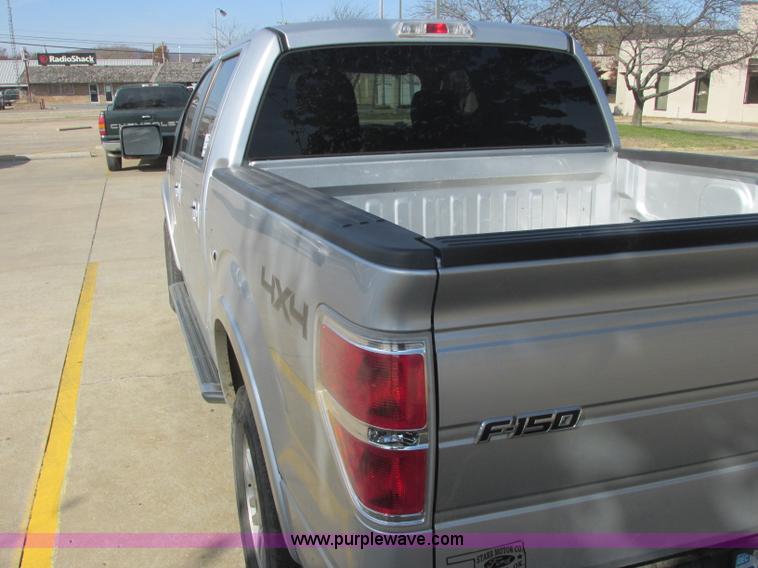 image for item J2376 2010 Ford F150 Lariat SuperCrew pickup truck