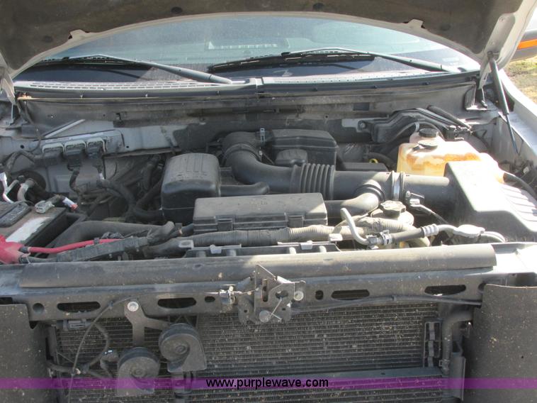 image for item J2376 2010 Ford F150 Lariat SuperCrew pickup truck