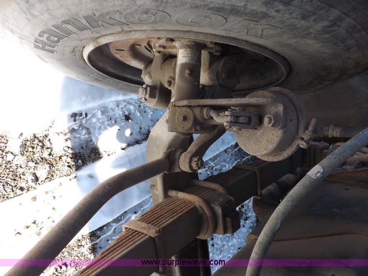 image for item K3031 1995 Ford LTS9000 fuel truck