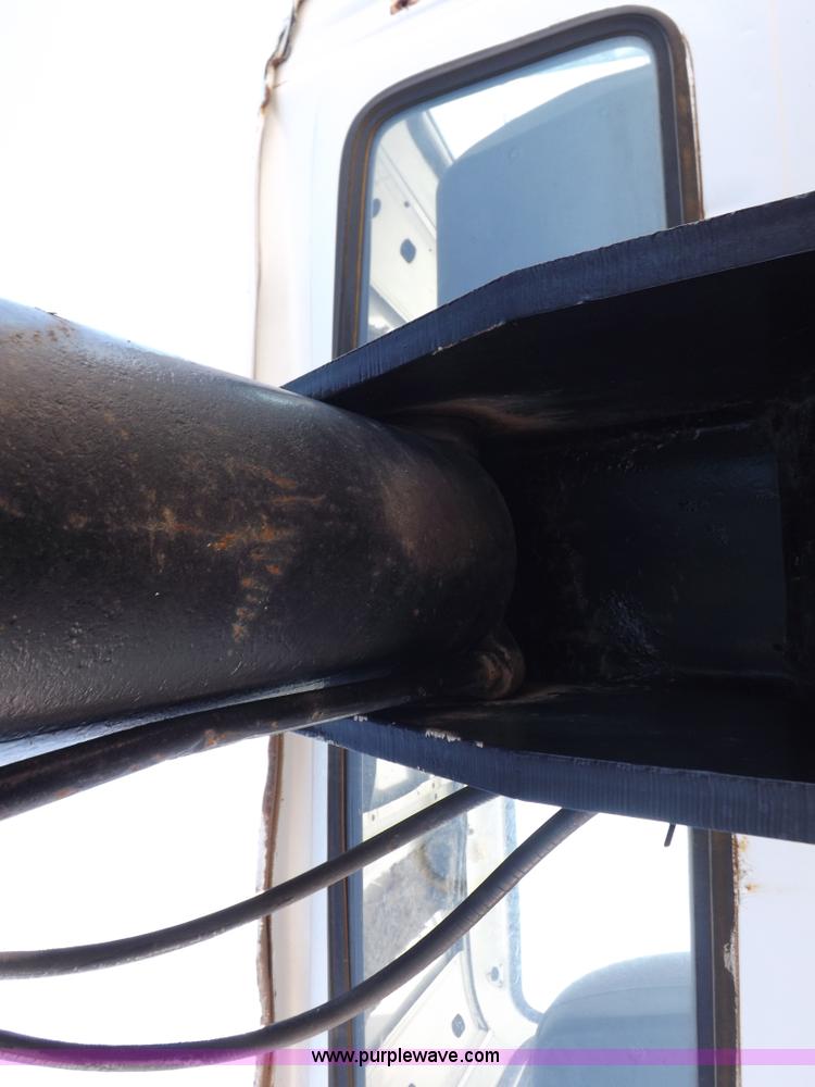 image for item K3032 1987 Ford LN8000 flatbed truck