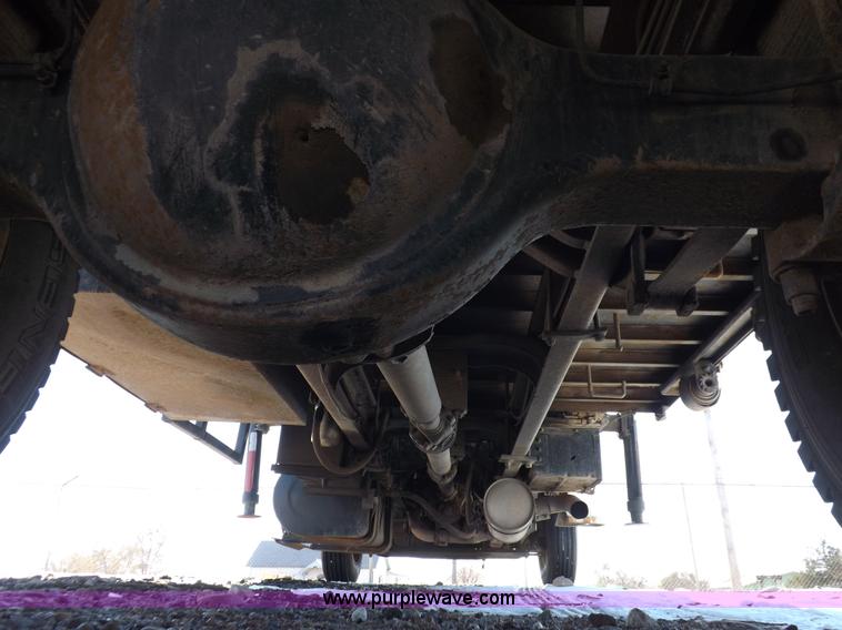 image for item K3032 1987 Ford LN8000 flatbed truck