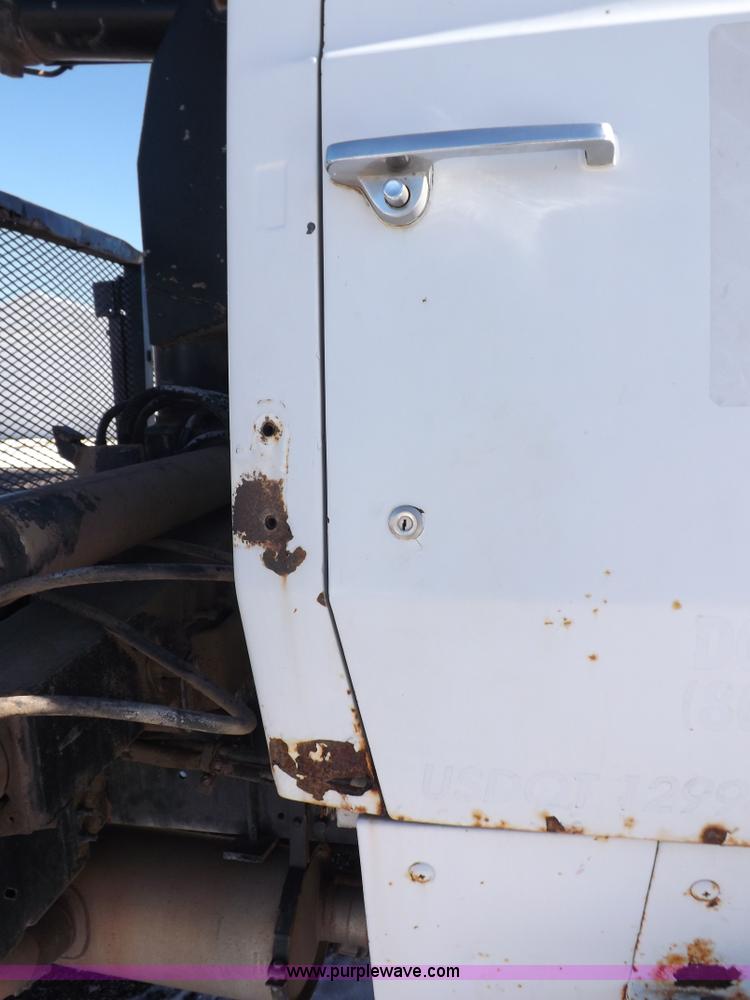 image for item K3032 1987 Ford LN8000 flatbed truck