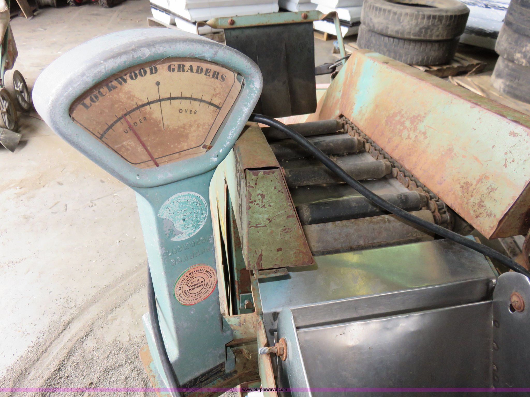 Lockwood potato bagger in Wakarusa, KS Item AV9345 sold Purple Wave