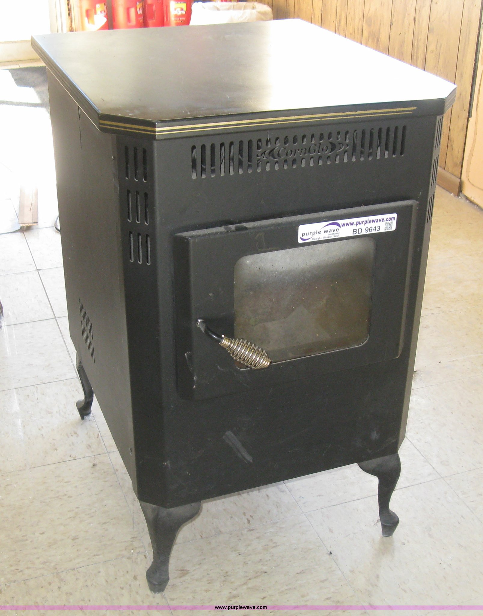 Gorn Glo corn burning stove in Cheney, KS Item BD9643 sold Purple Wave