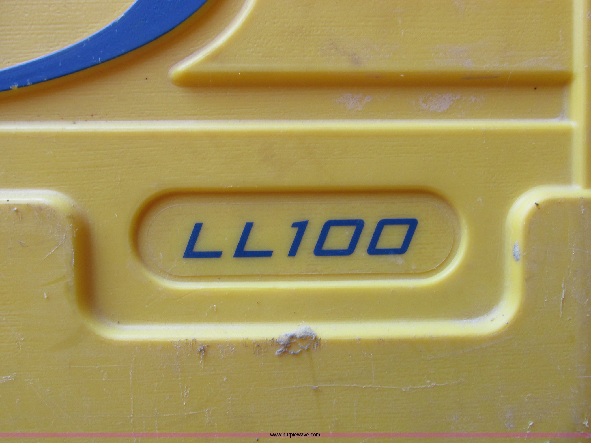 Spectra LL100 laser level in Jefferson City, MO Item Z9655 sold