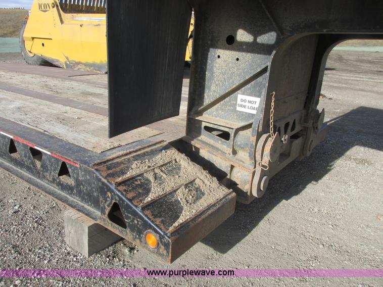 image for item A8750 1998 Trail King TK70MG-482 lowboy trailer