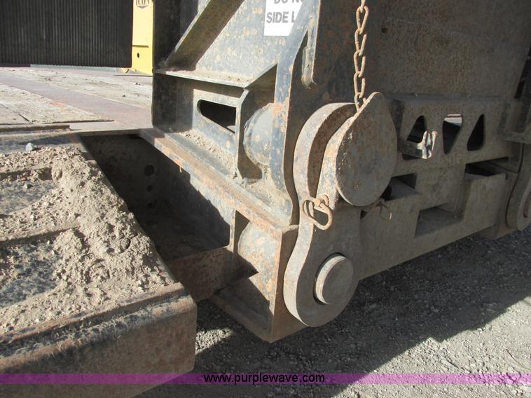 image for item A8750 1998 Trail King TK70MG-482 lowboy trailer