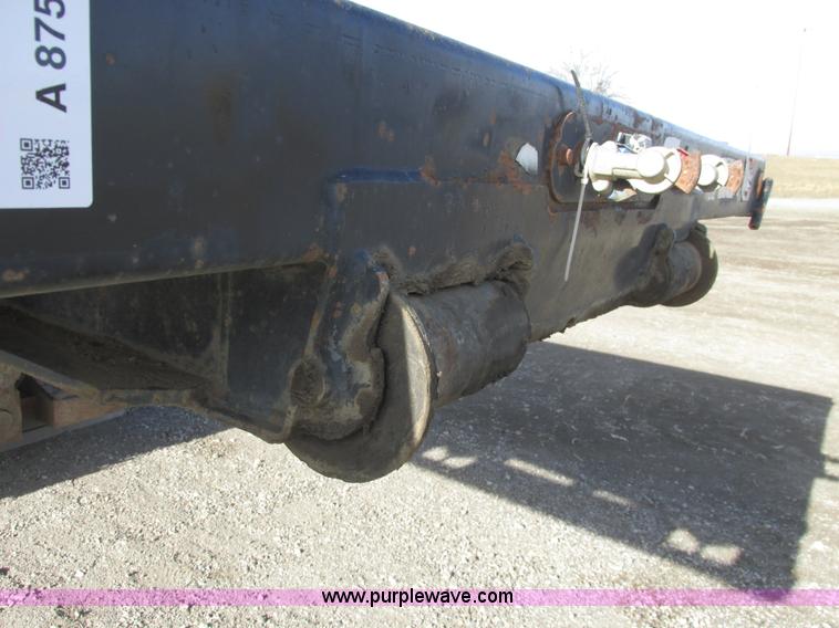 image for item A8750 1998 Trail King TK70MG-482 lowboy trailer