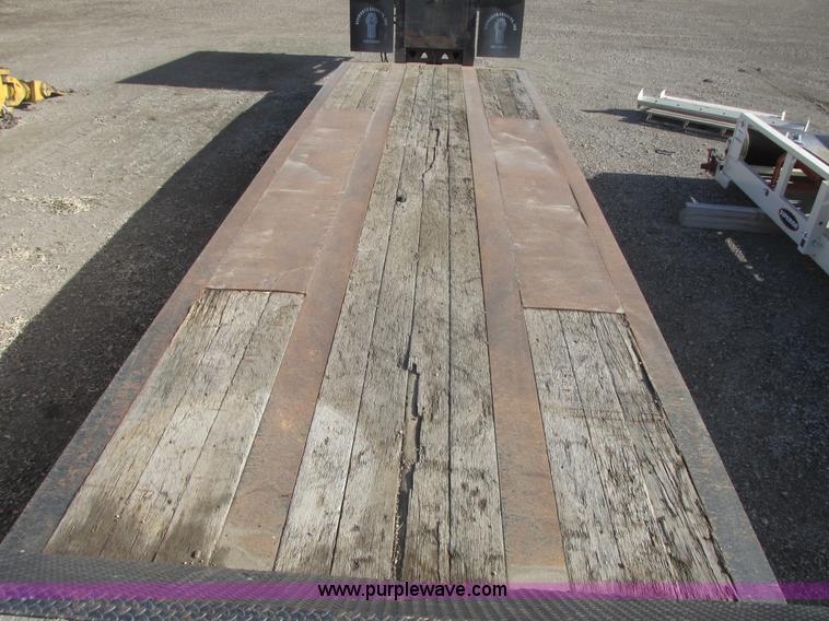 image for item A8750 1998 Trail King TK70MG-482 lowboy trailer