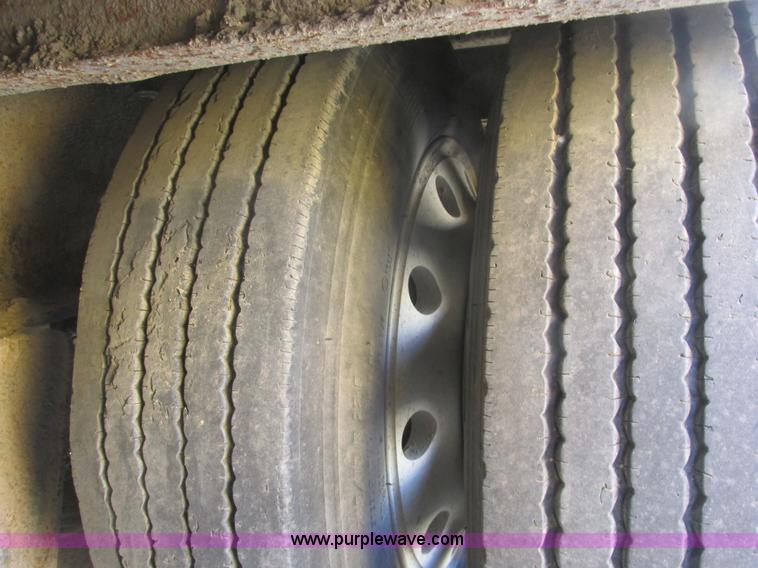 image for item A8750 1998 Trail King TK70MG-482 lowboy trailer