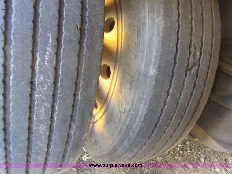 image for item A8750 1998 Trail King TK70MG-482 lowboy trailer