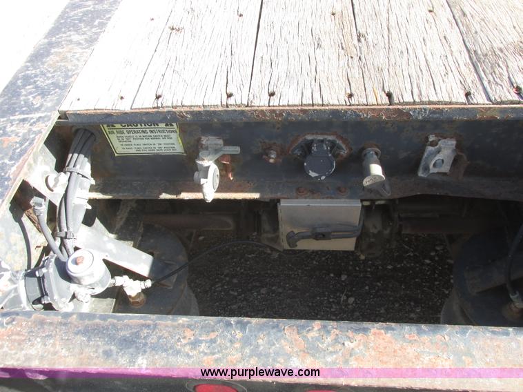 image for item A8750 1998 Trail King TK70MG-482 lowboy trailer