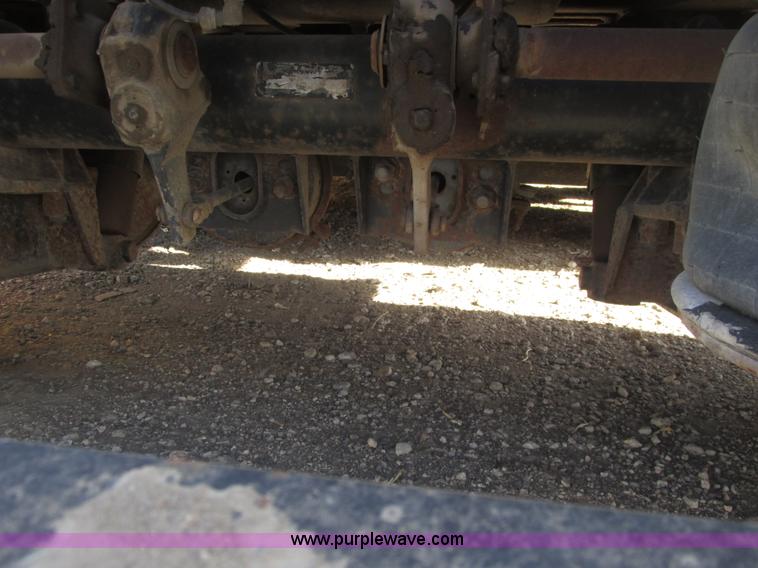 image for item A8750 1998 Trail King TK70MG-482 lowboy trailer